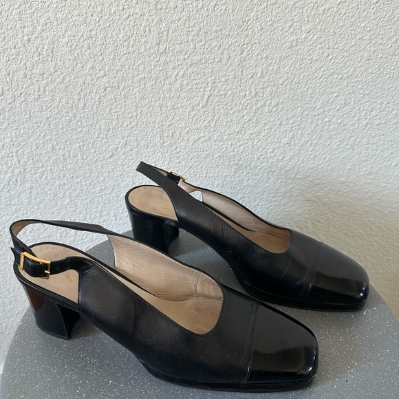 Vintage Chanel Black Slingback Heels - Picture 4 of 6